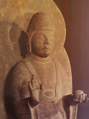 薬師如来（県指定文化財）